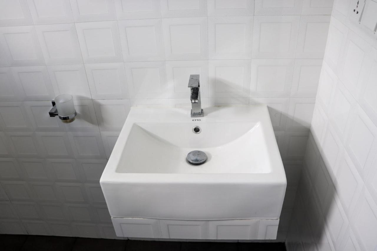 Sakura Calm Rest Bed & Breakfast Мириса Екстериор снимка